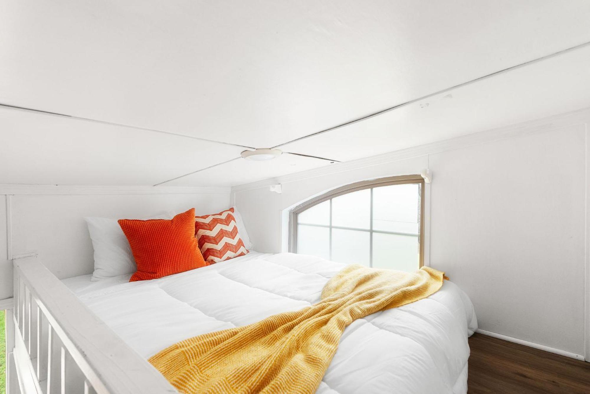 Cozy Tiny Home On An Eco Farm ออสติน ภายนอก รูปภาพ